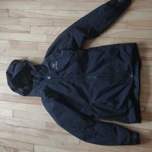 ARC'TERYX women's black winter jacket. Size M